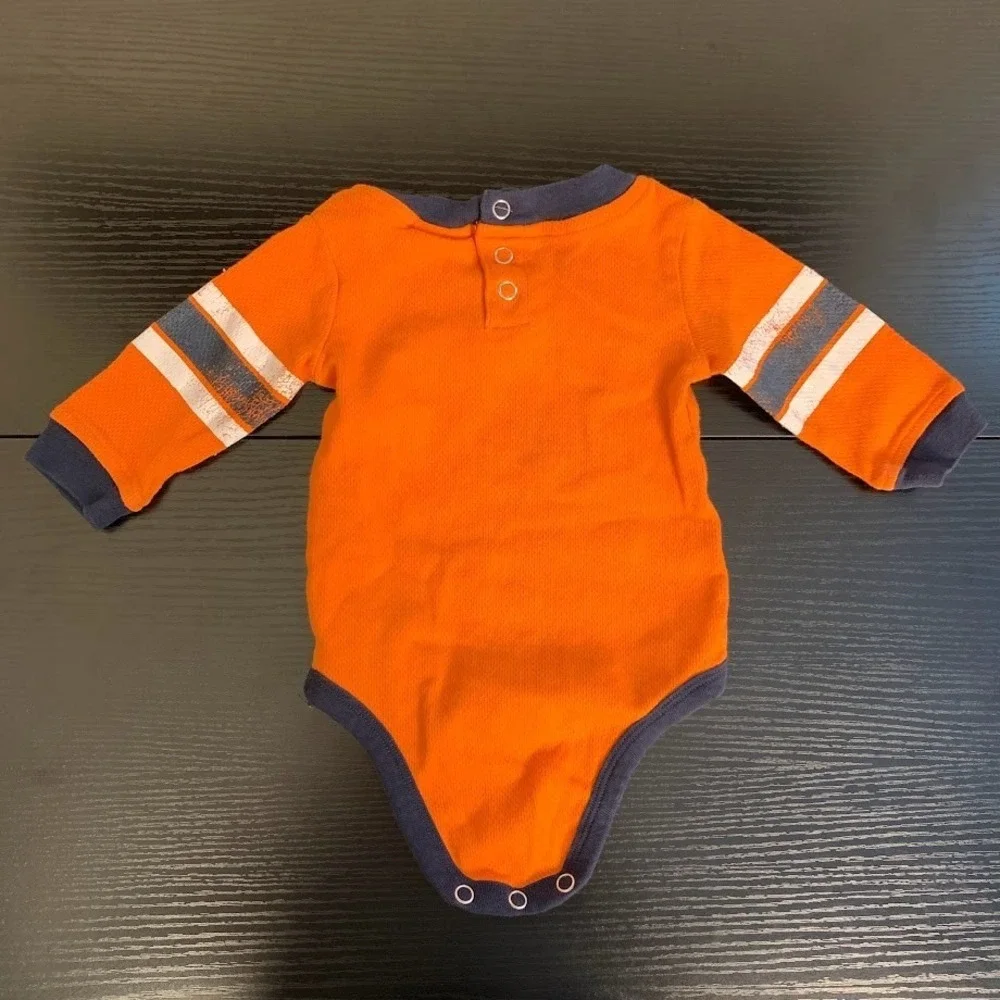NFL Chicago Bears One-Piece Bodysuit Lot of 2 Infant Baby‎ 0-3M